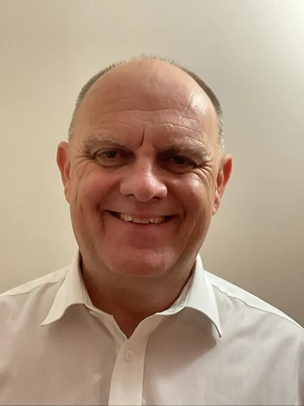 Portrait of Andy Farr